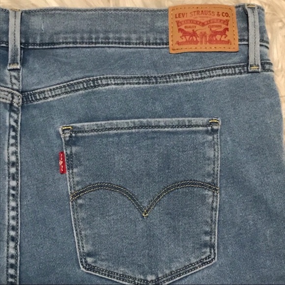 Levi’s 720 High Rise Super Skinny Jeans Light Wash - Picture 6 of 8